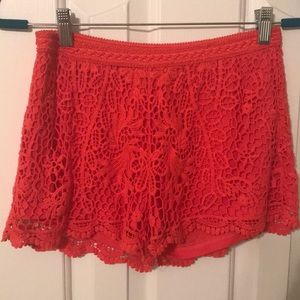 Lace shorts - Size M hot pink/bright red
